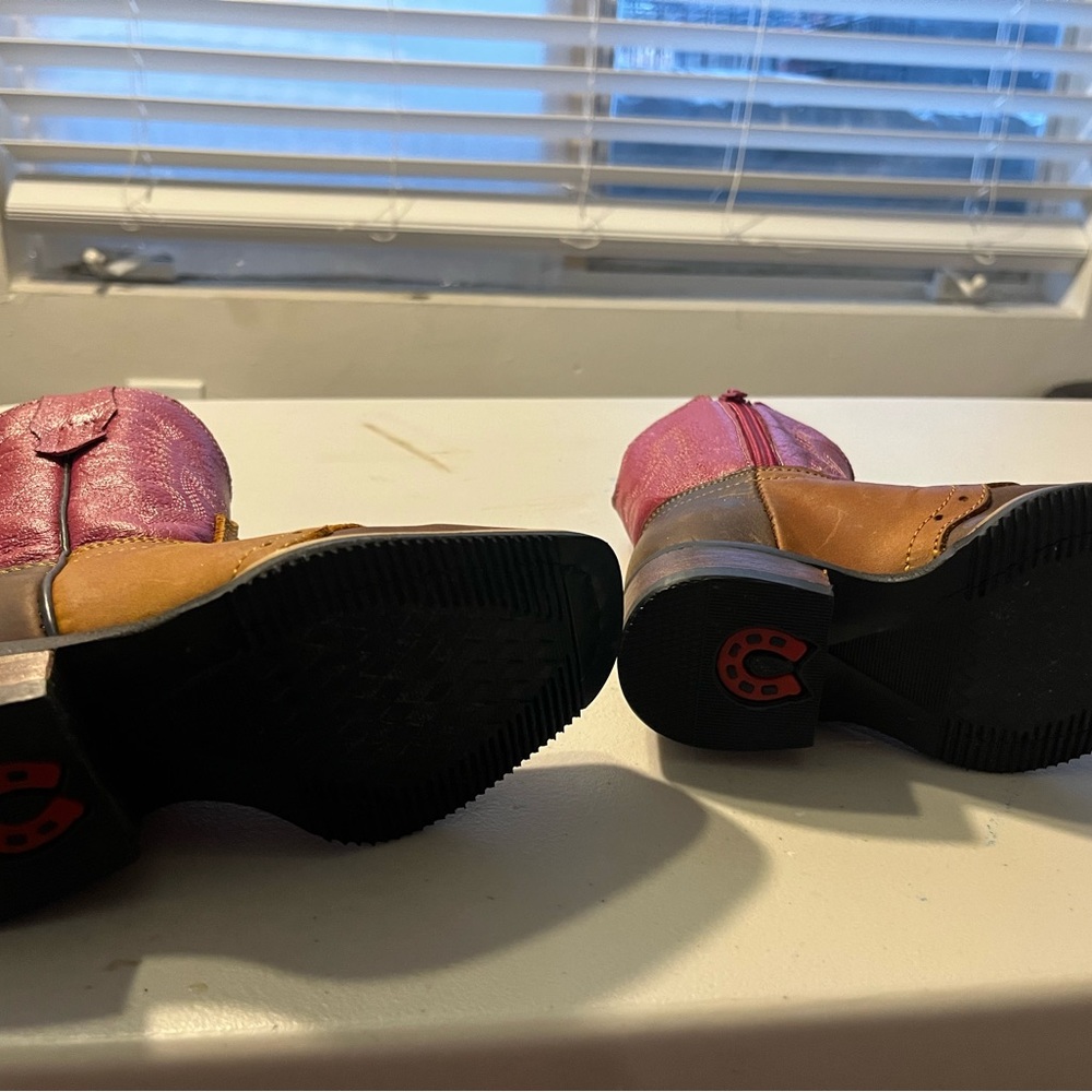 New Mexican boots for girls . Caballo dorado . Color brown with pink.15cm/7-8usa